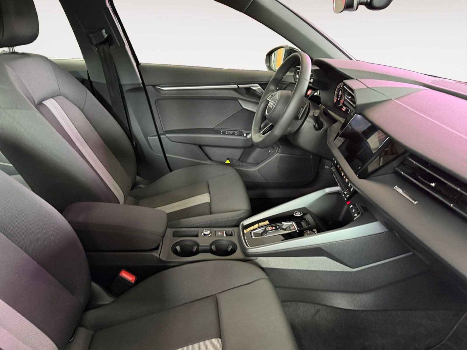 Audi - A3 Limousine_17