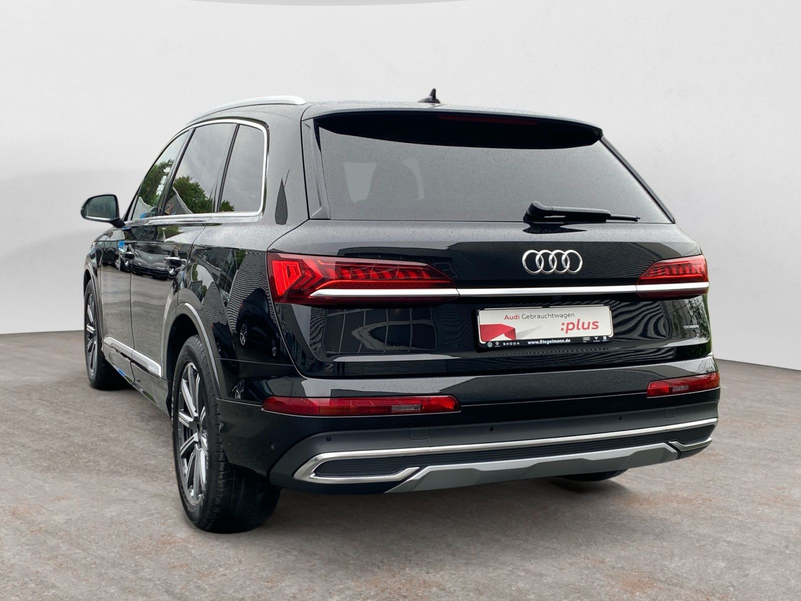 Audi - Q7_4