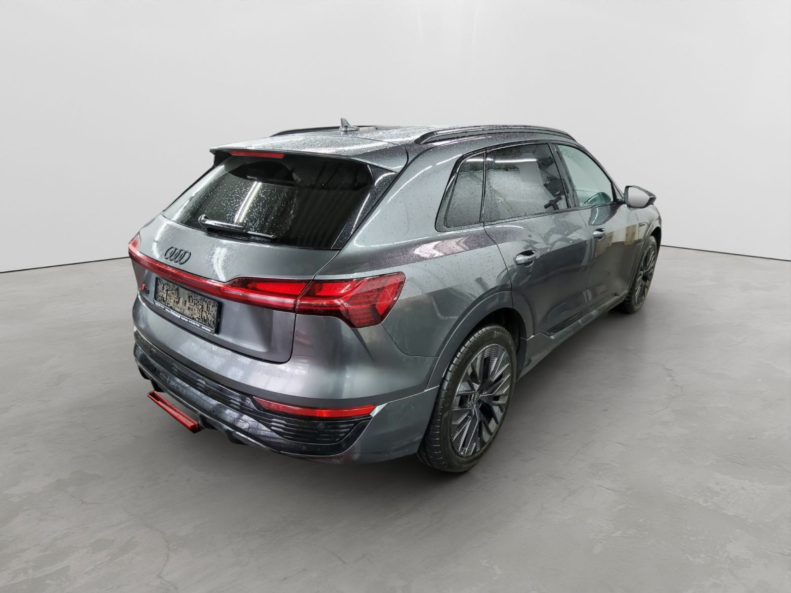 Audi - Q8 e-tron_5