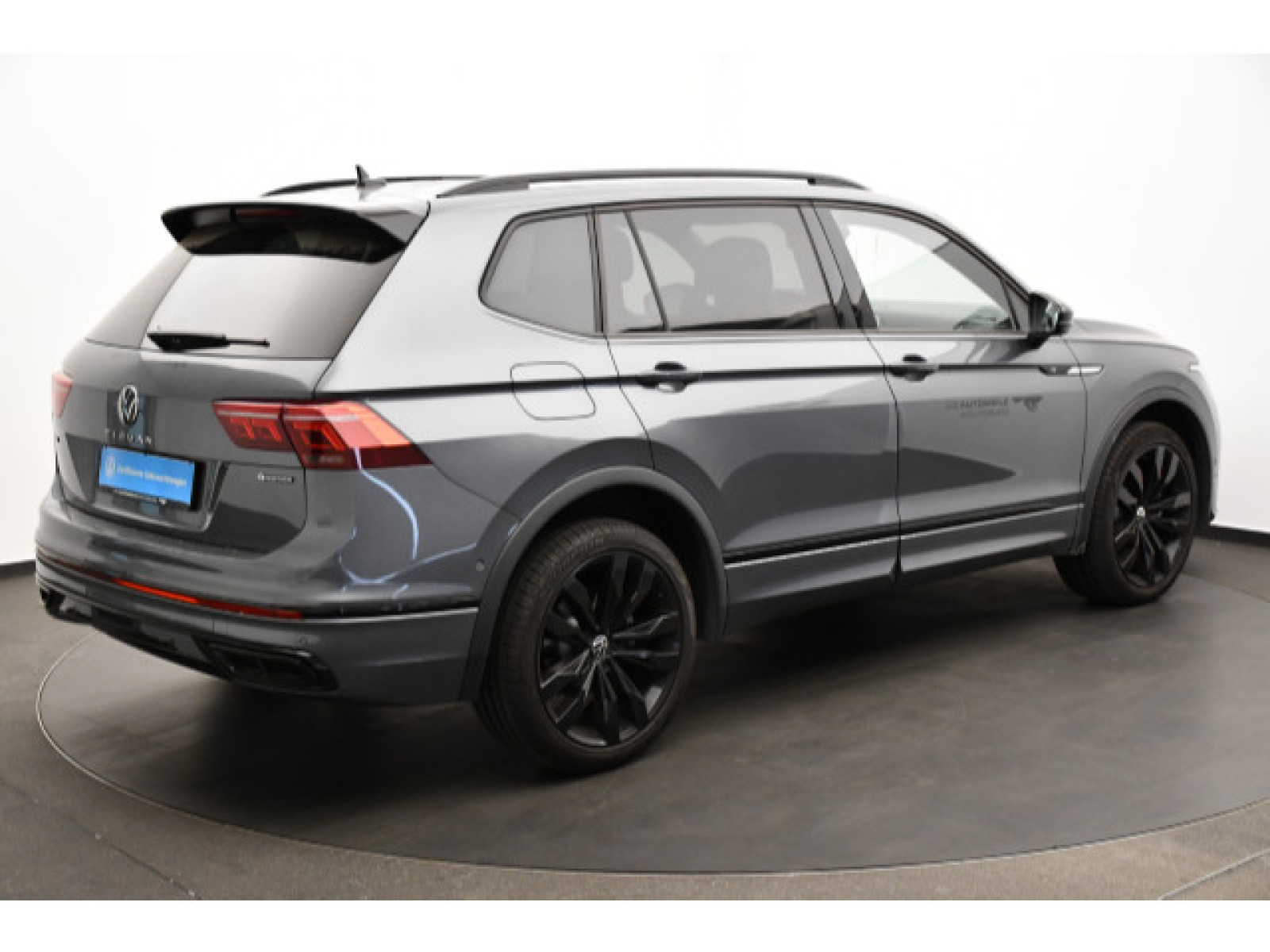 diagonalansicht-hinten-aussen