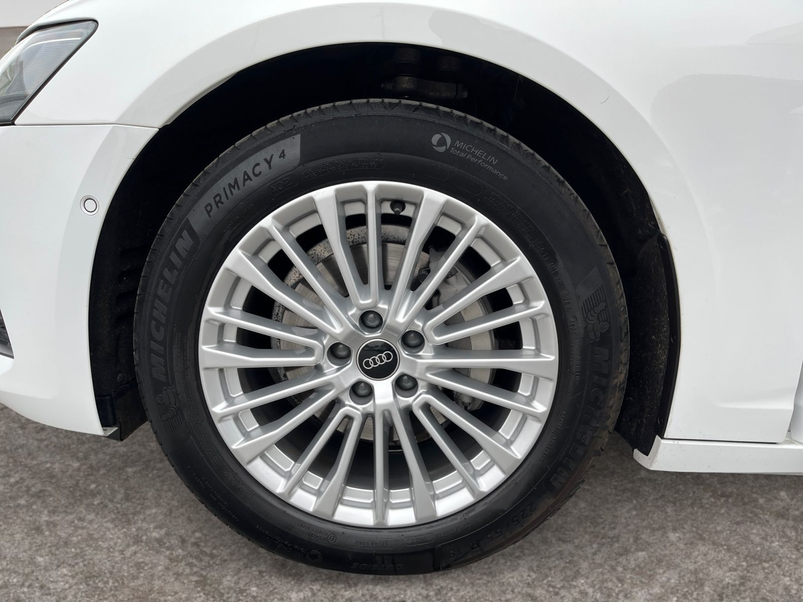 Audi - A6 Avant_15