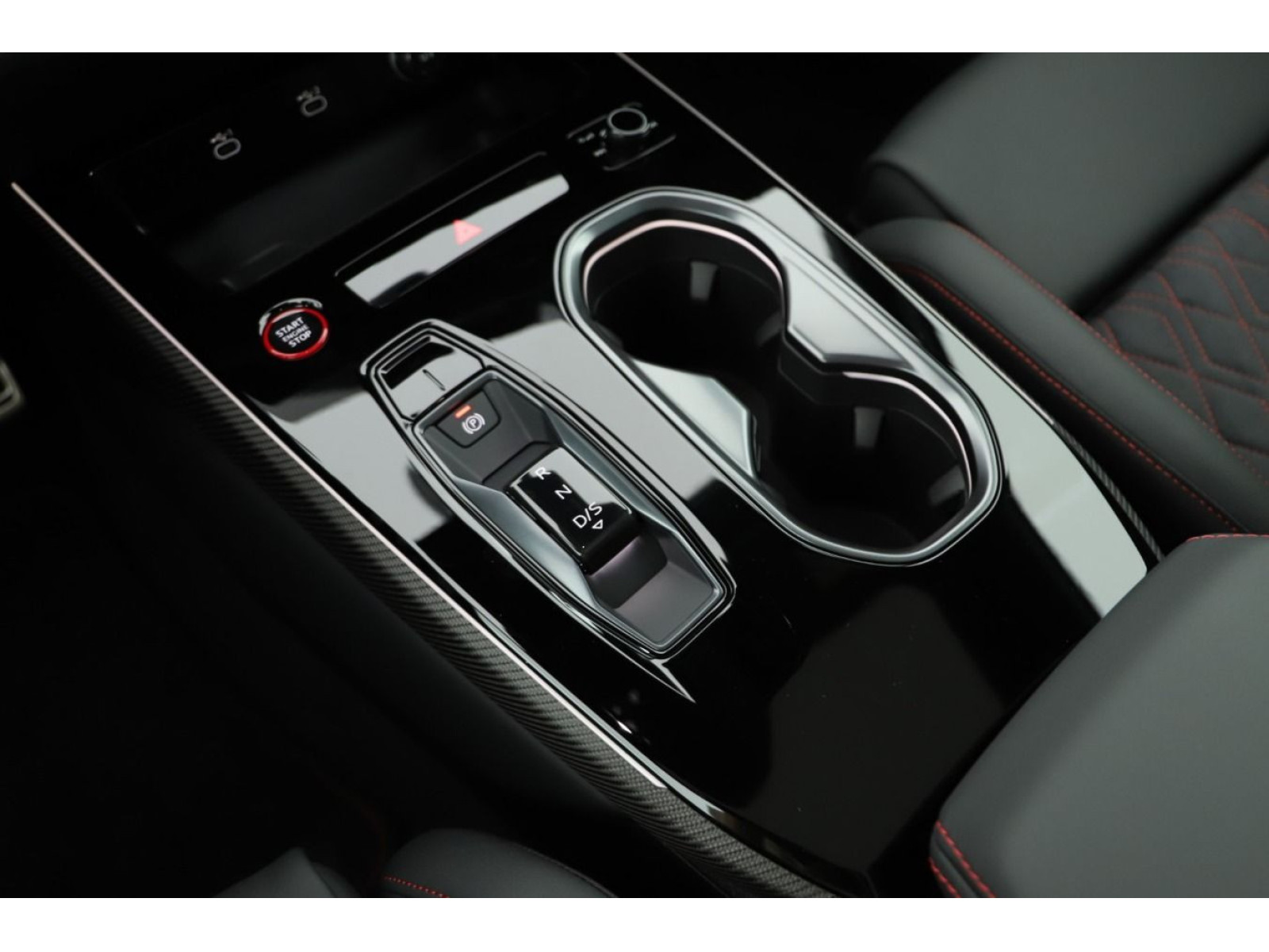 Audi - A6 Avant_14