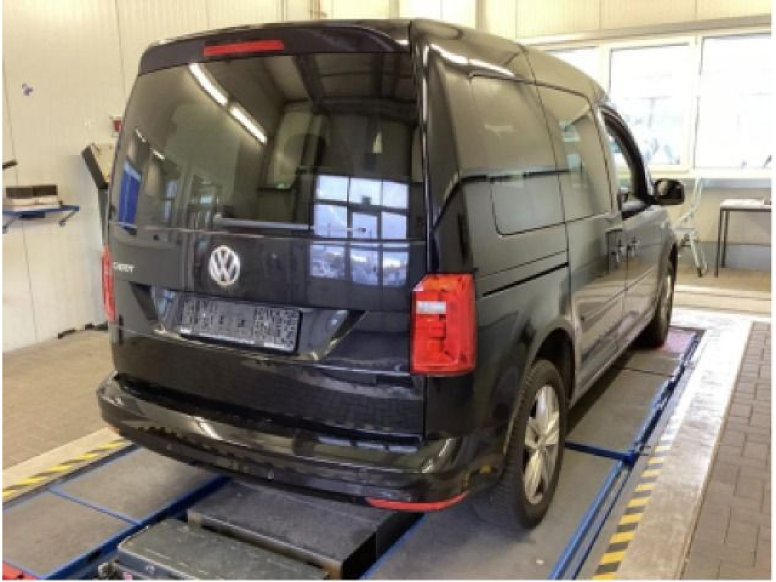 diagonalansicht-hinten-aussen