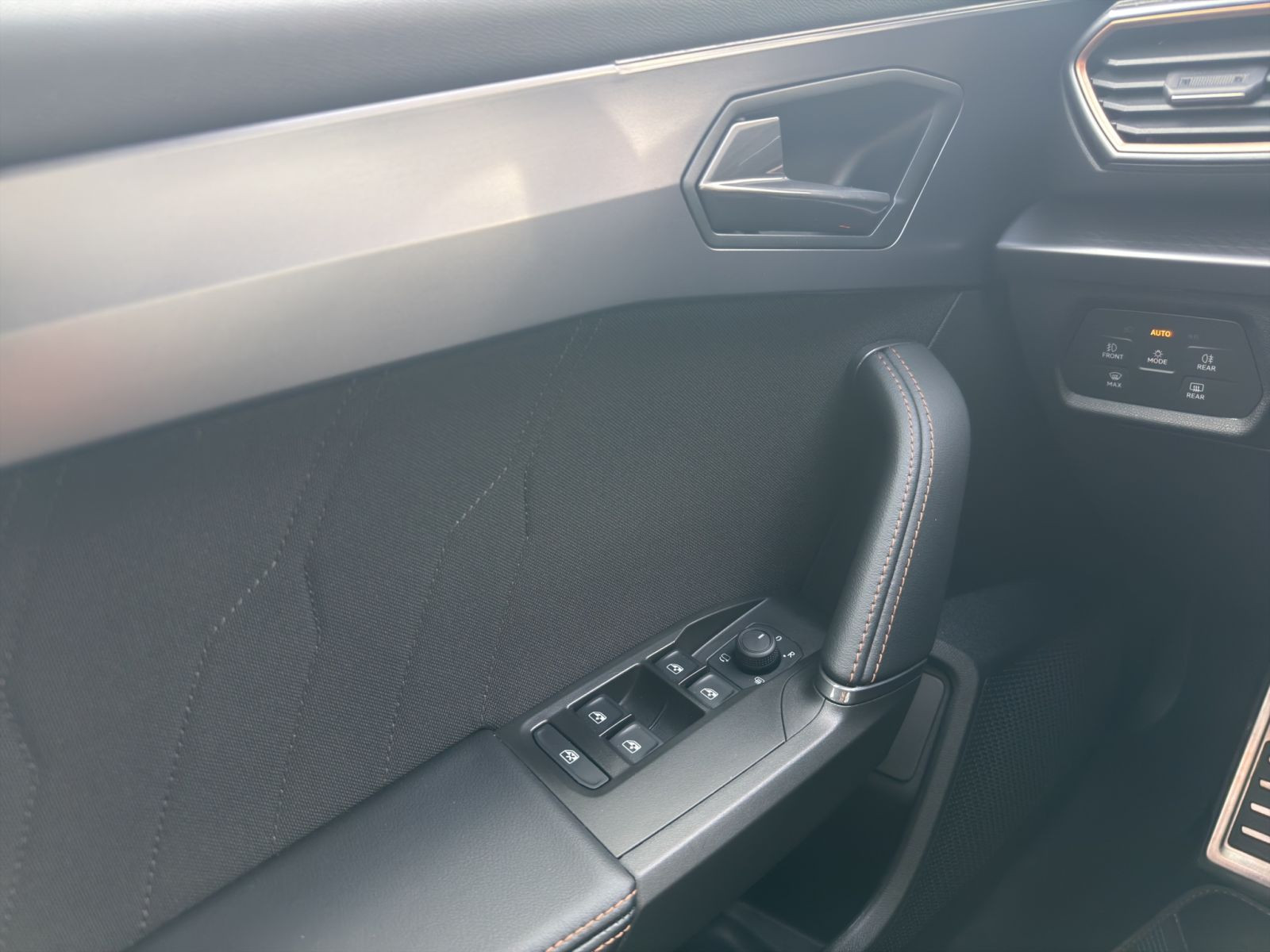 Cupra - Leon_14