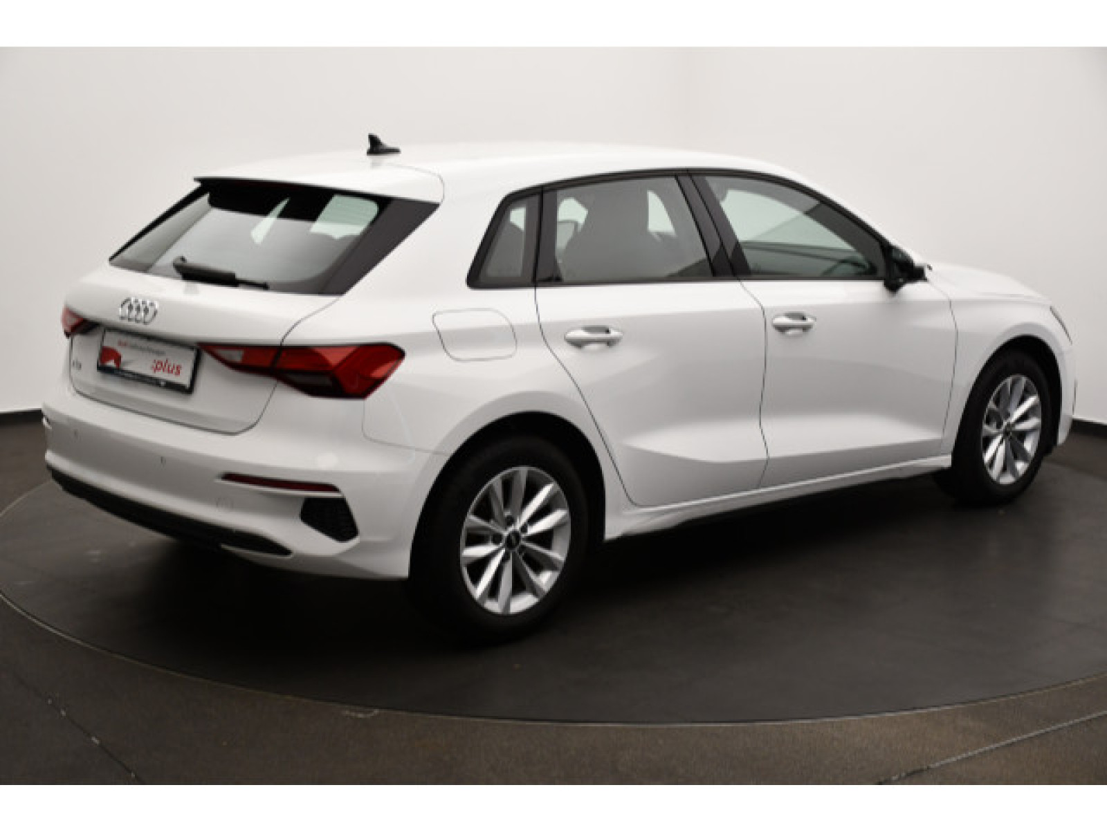 diagonalansicht-hinten-aussen