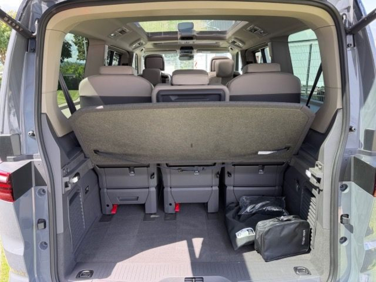 Volkswagen - T7 Multivan_17