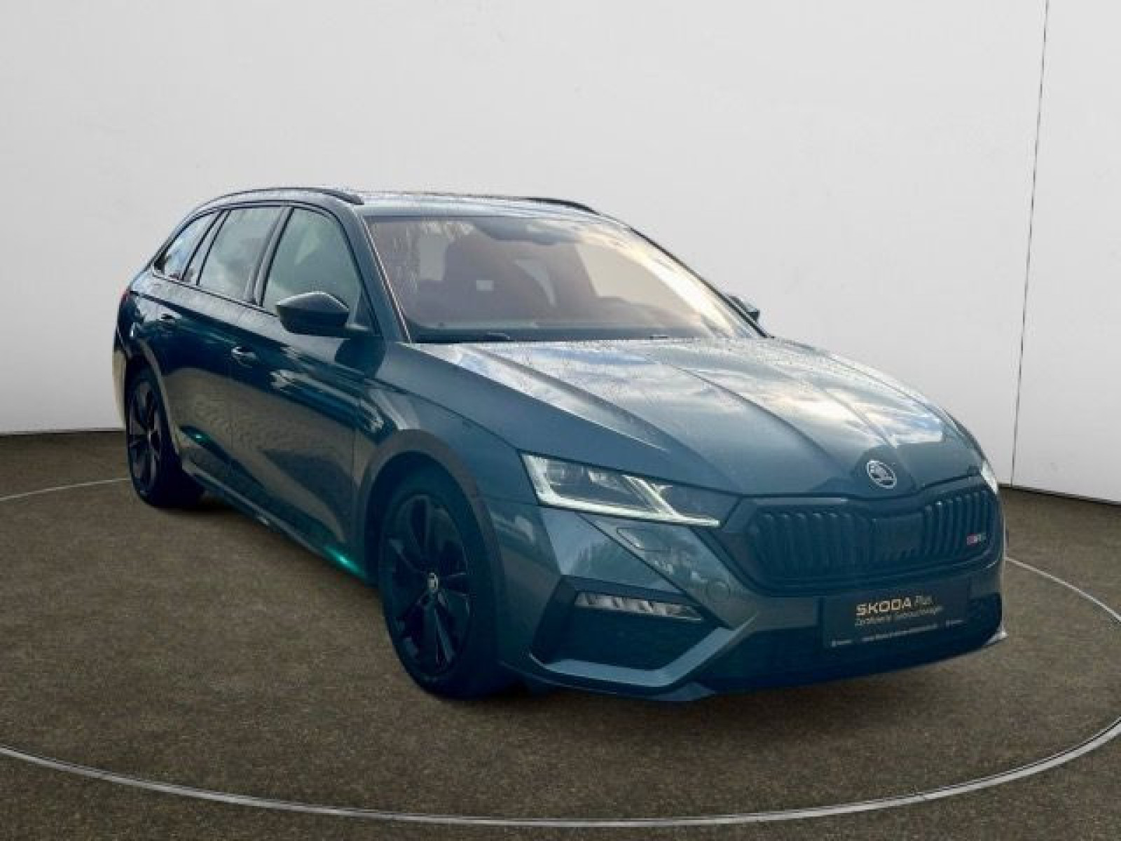 diagonal-frontansicht-aussen