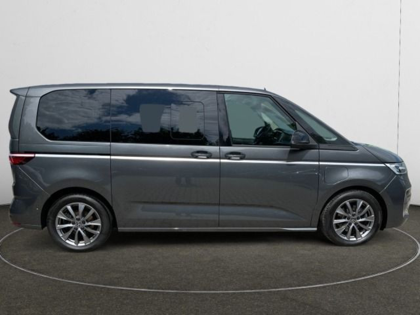 Volkswagen - T7 Multivan_7