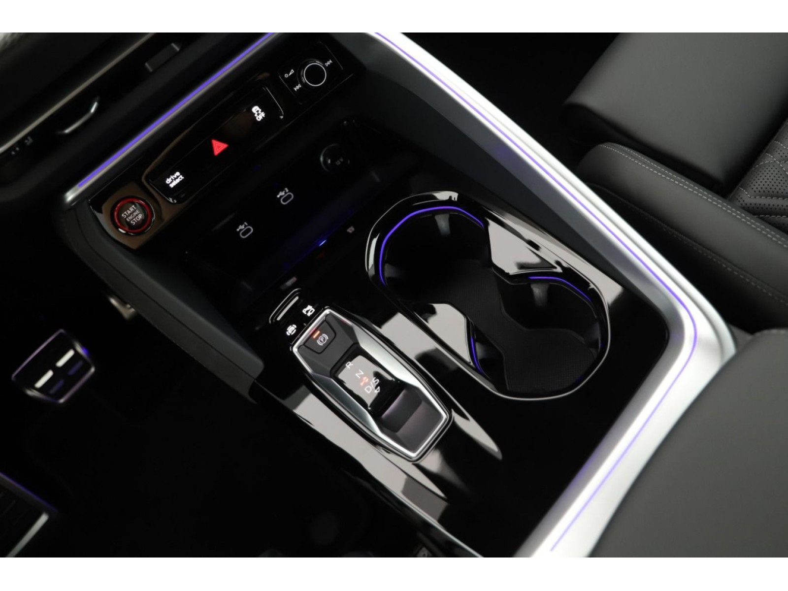 Audi - SQ5 Sportback_13
