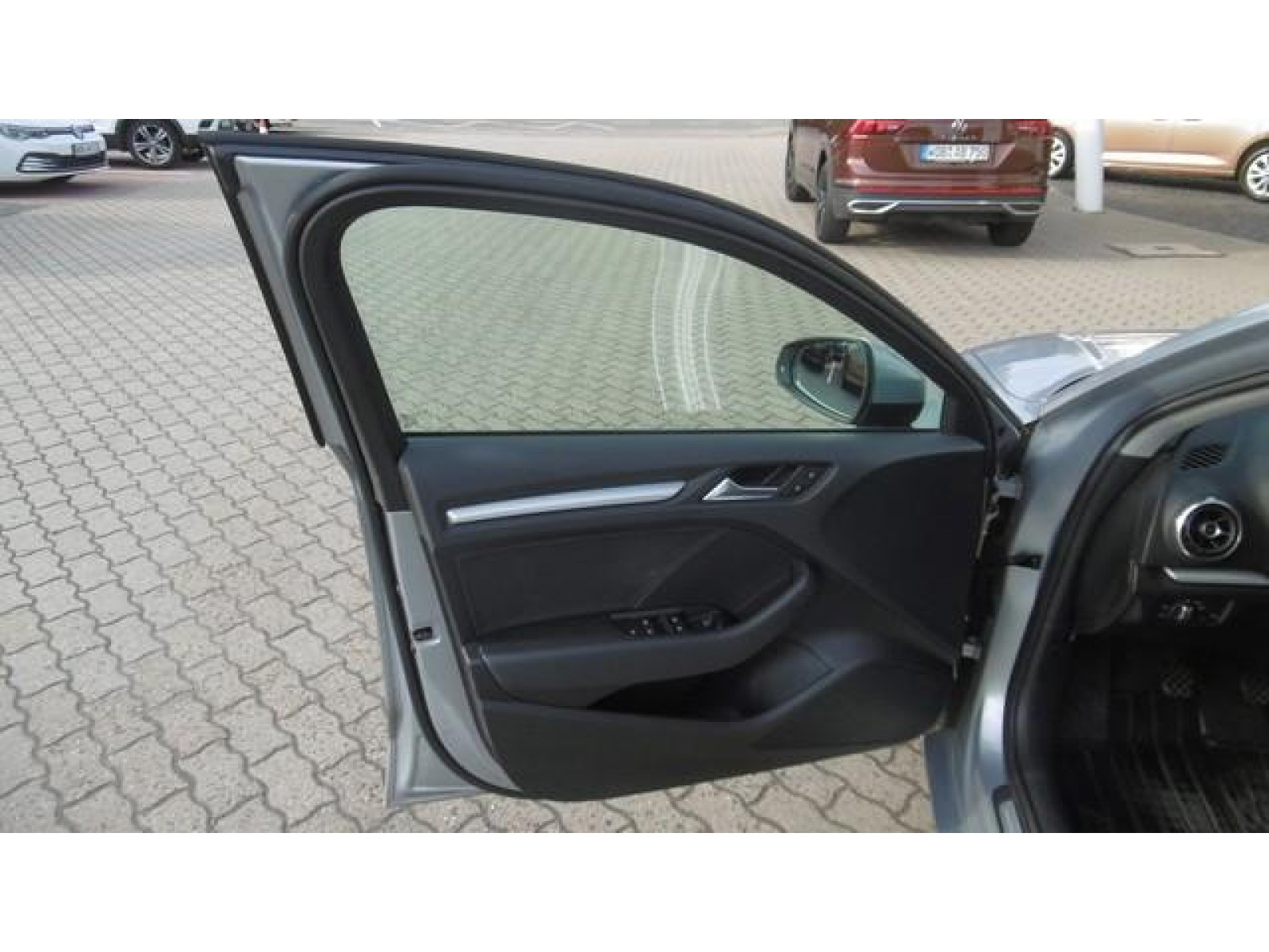 Audi - A3 Limousine_12 Audi - A3 Limousine_12