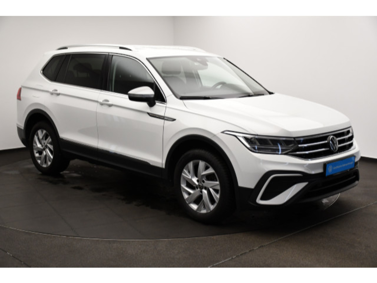 Volkswagen - Tiguan Allspace_15