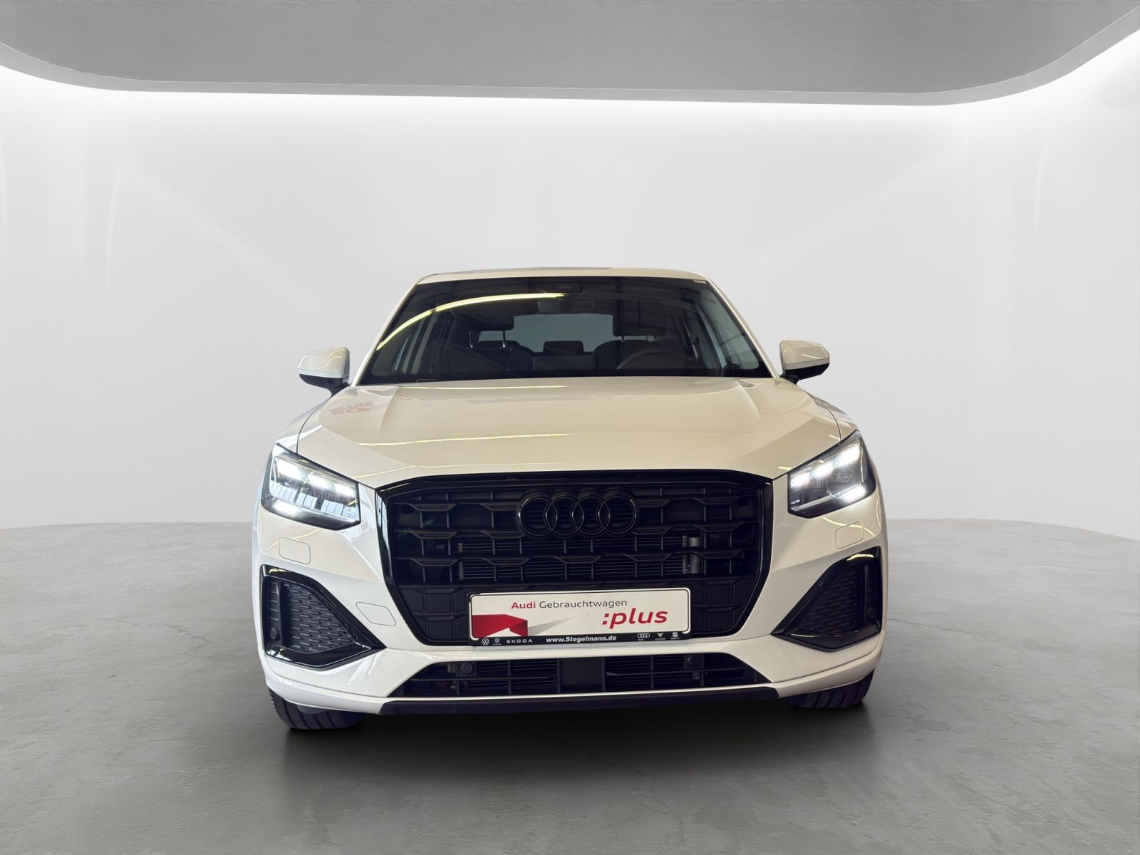 Audi - Q2_3