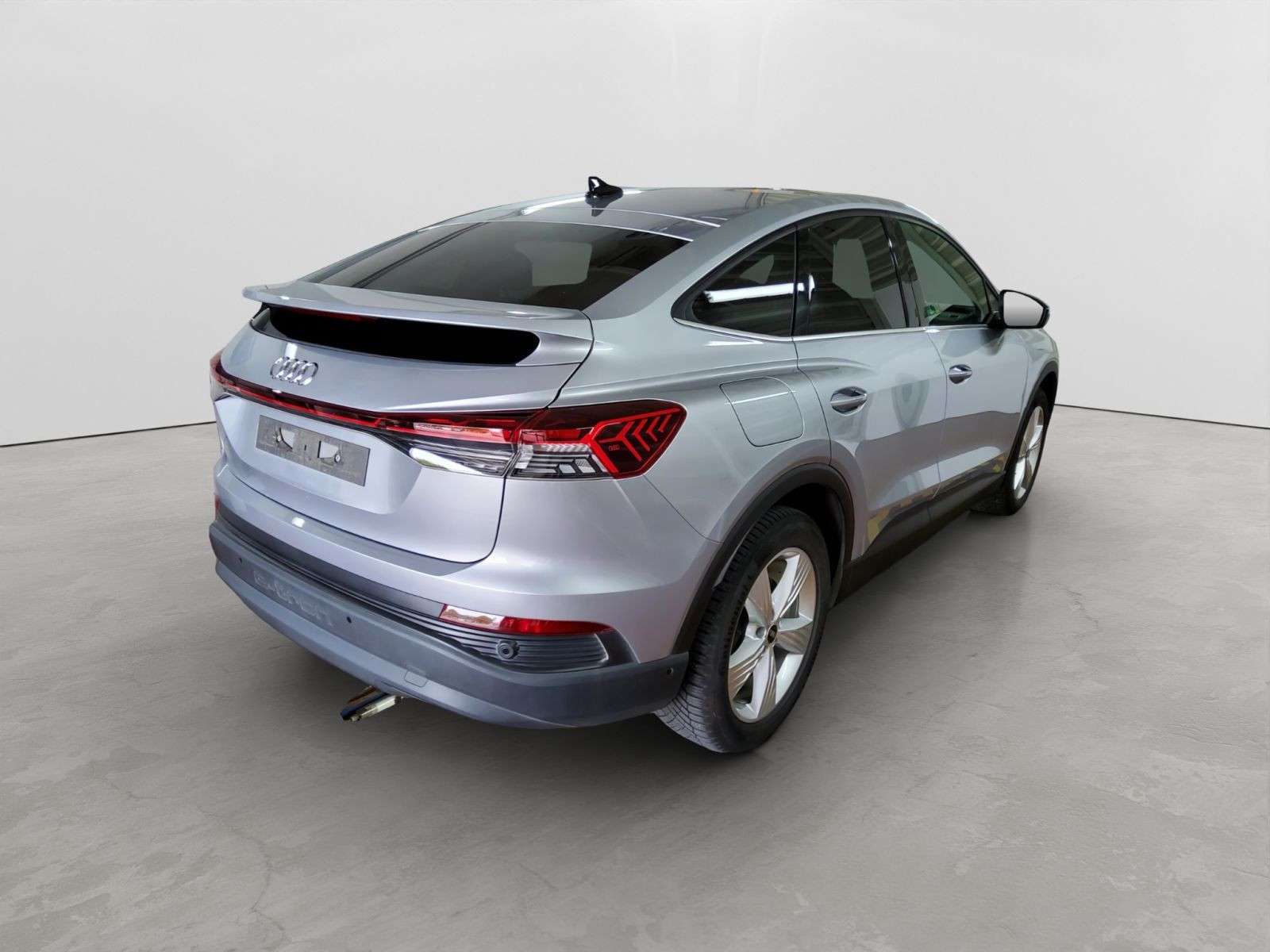 Audi - Q4 e-tron_3