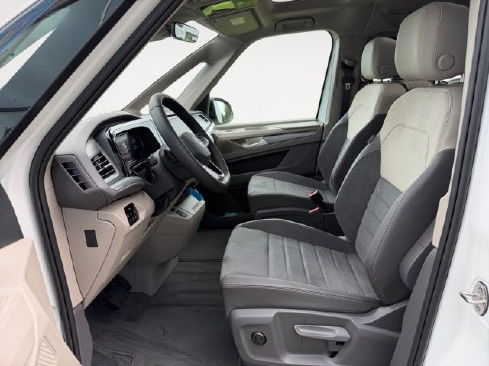 Volkswagen - T7 Multivan_10