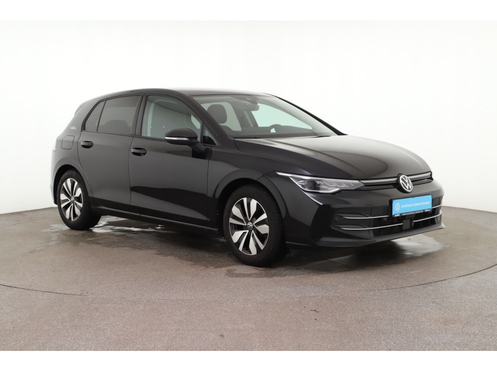 diagonal-frontansicht-aussen