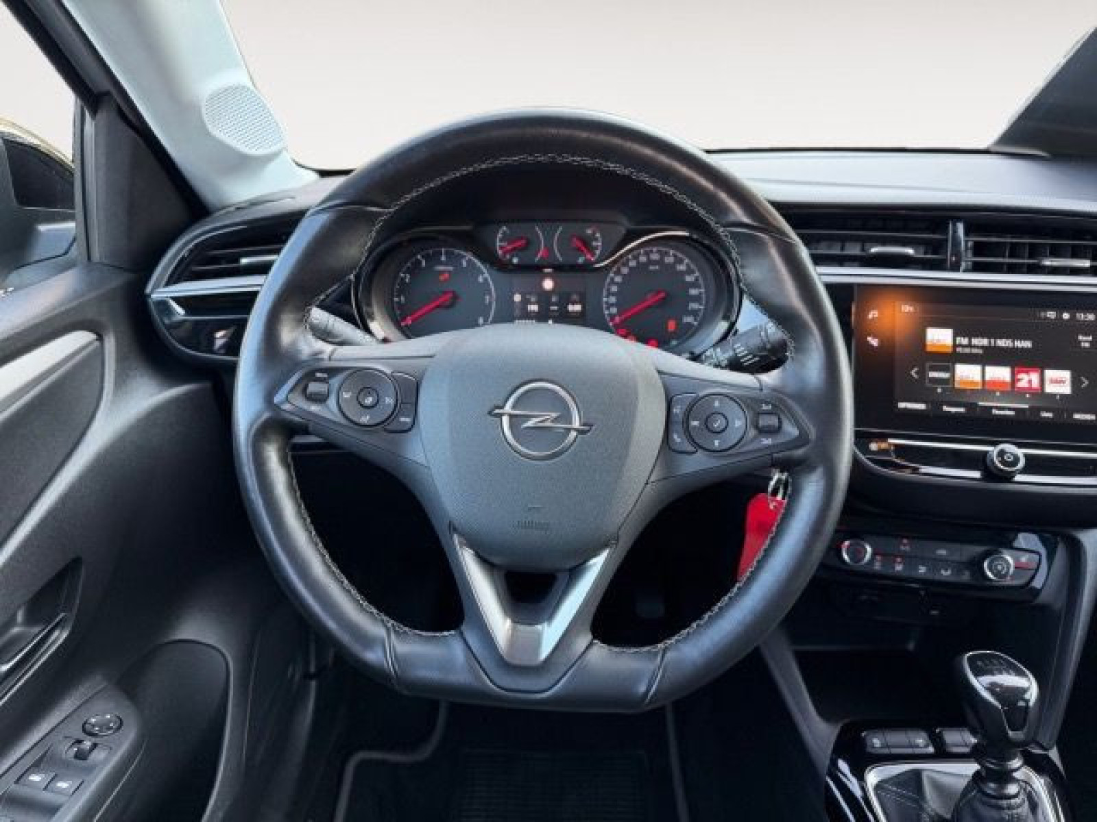 Opel - Corsa_13