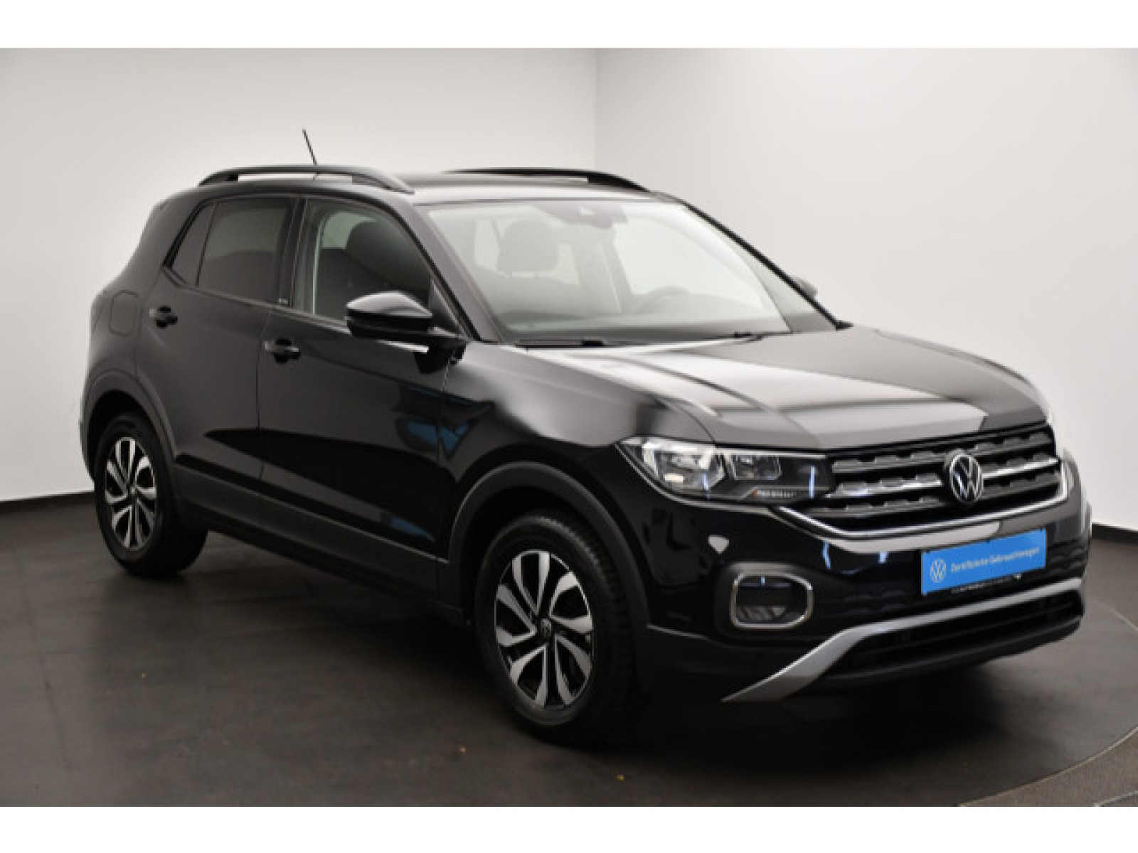 Volkswagen - T-Cross_12