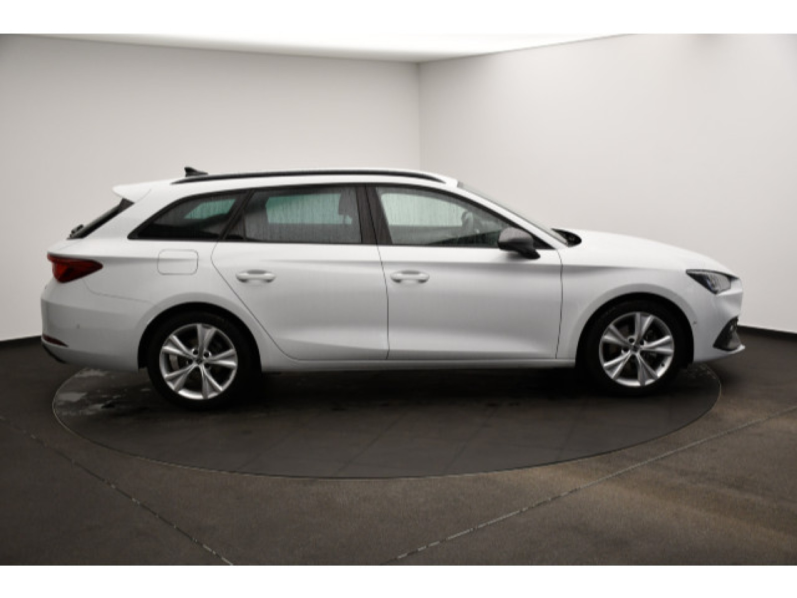 Seat - Leon_17
