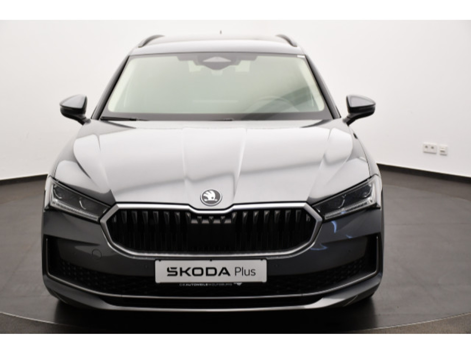 frontansicht-aussen frontansicht-aussen