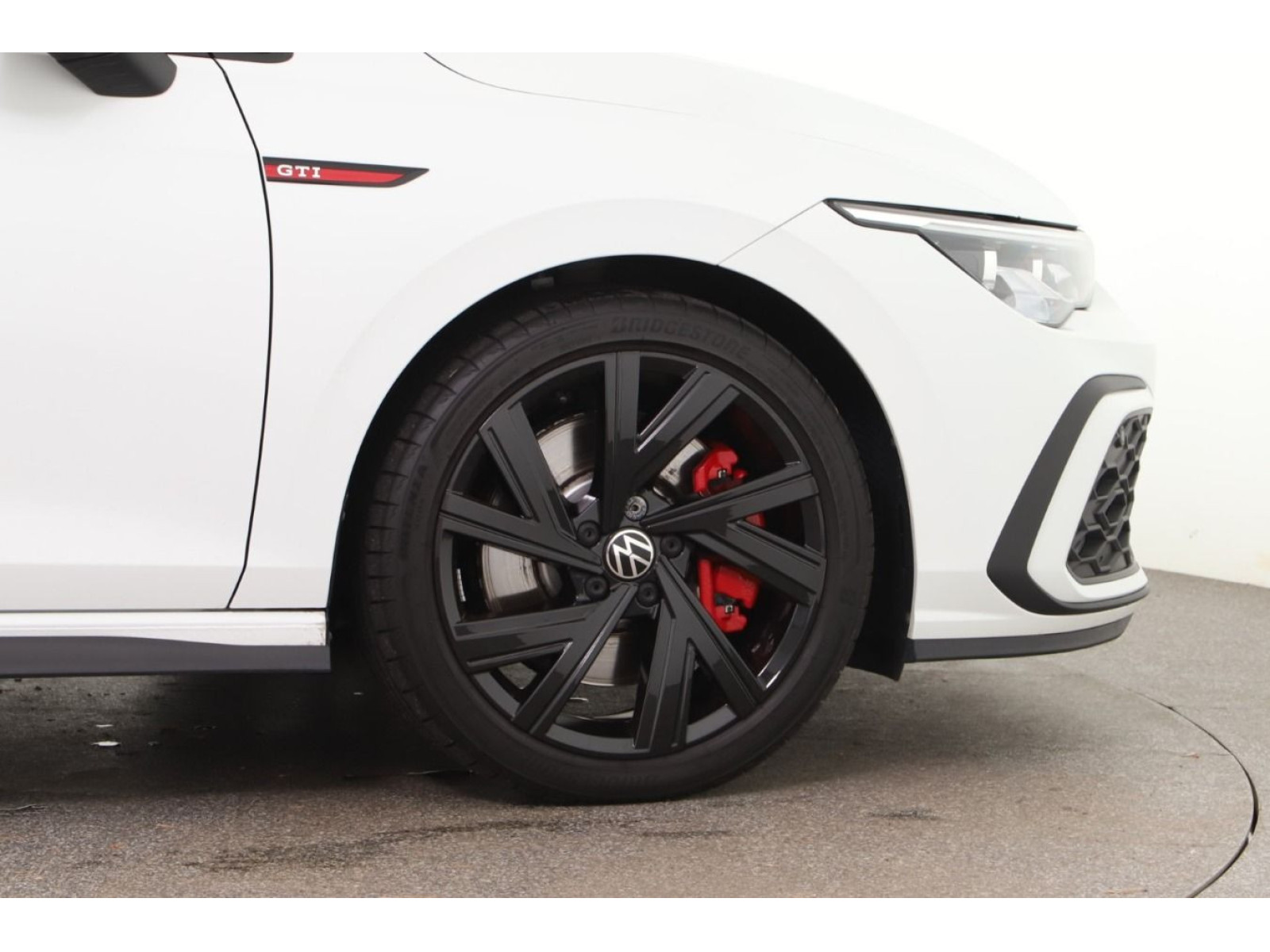 Volkswagen - Golf GTI_3