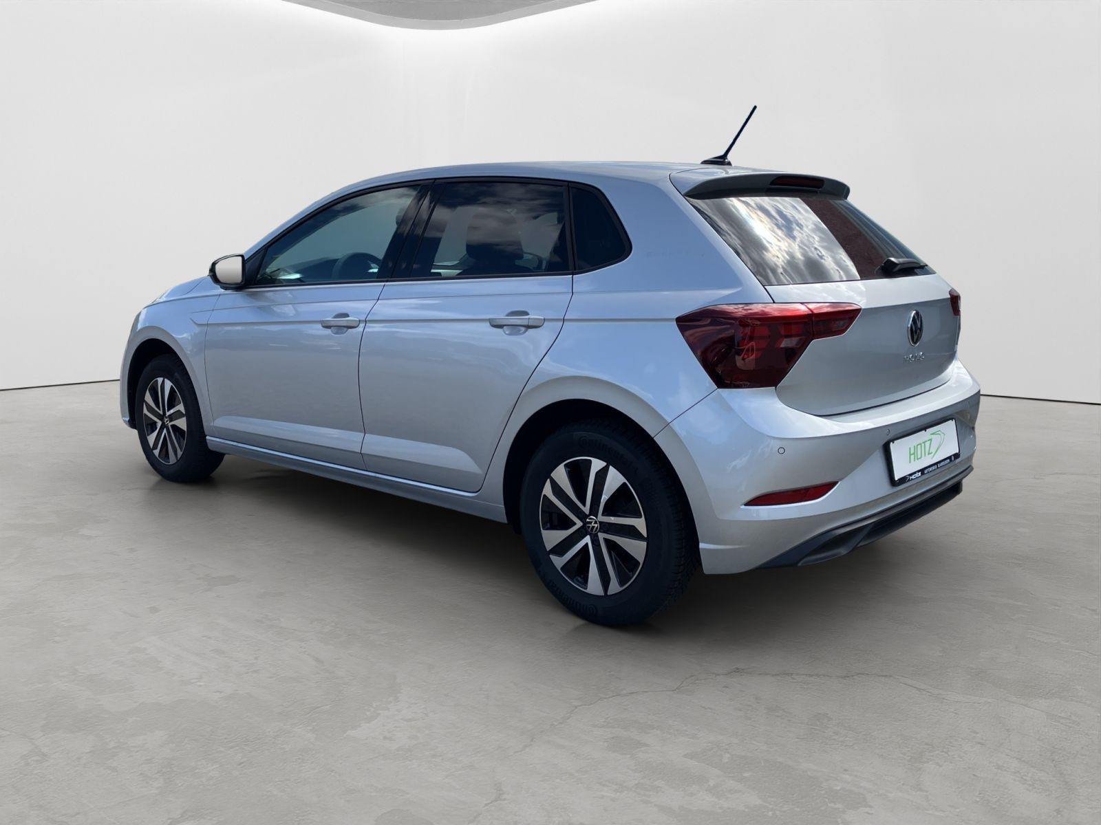 Volkswagen - Polo_4