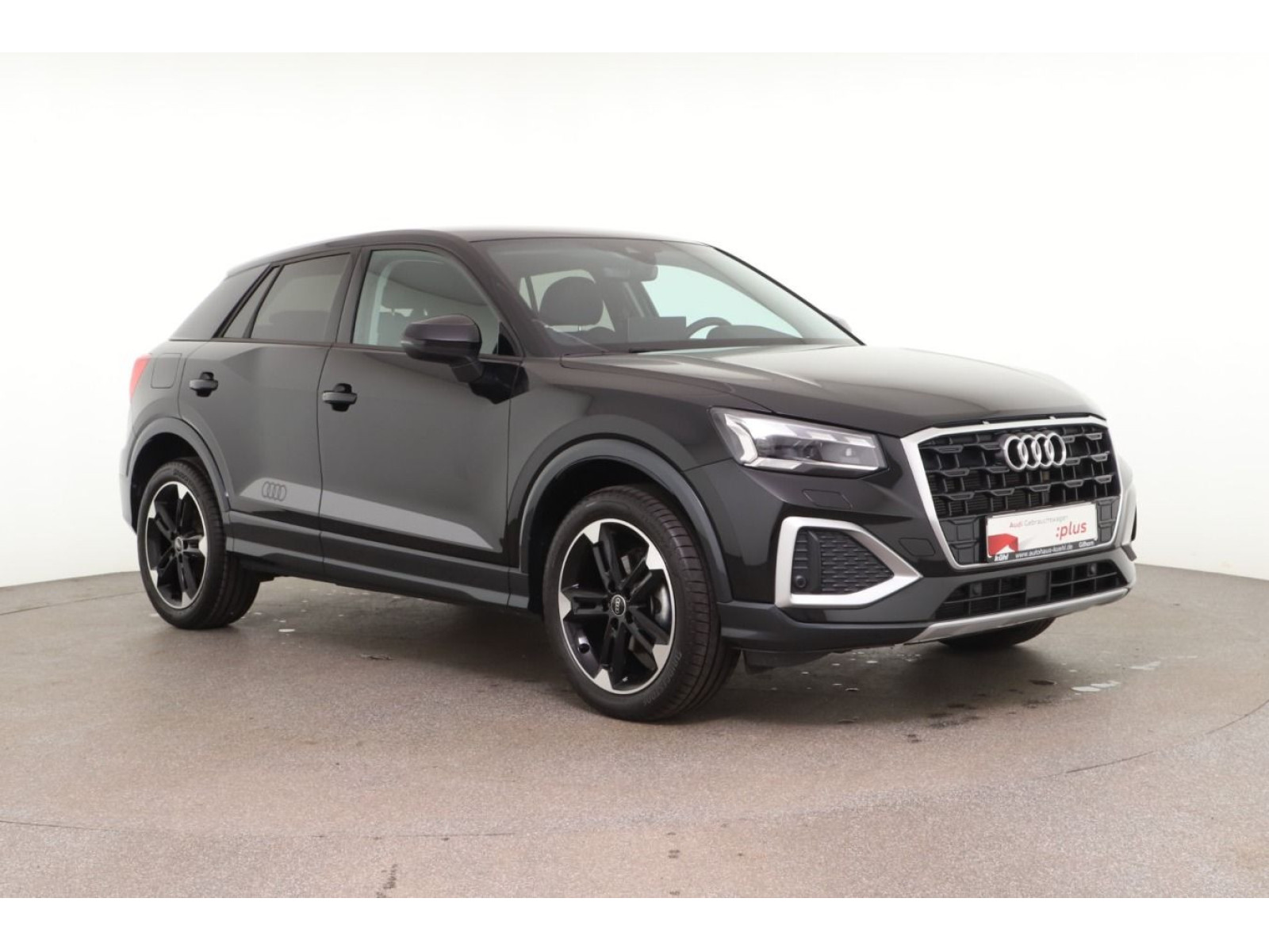 Audi - Q2_6