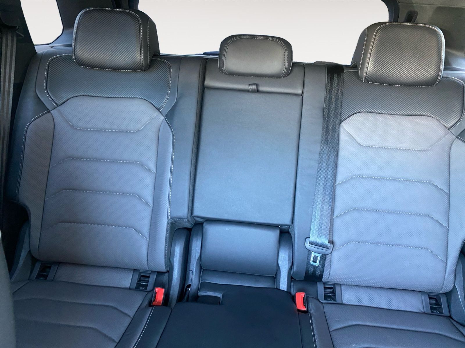 Volkswagen - Touareg_14