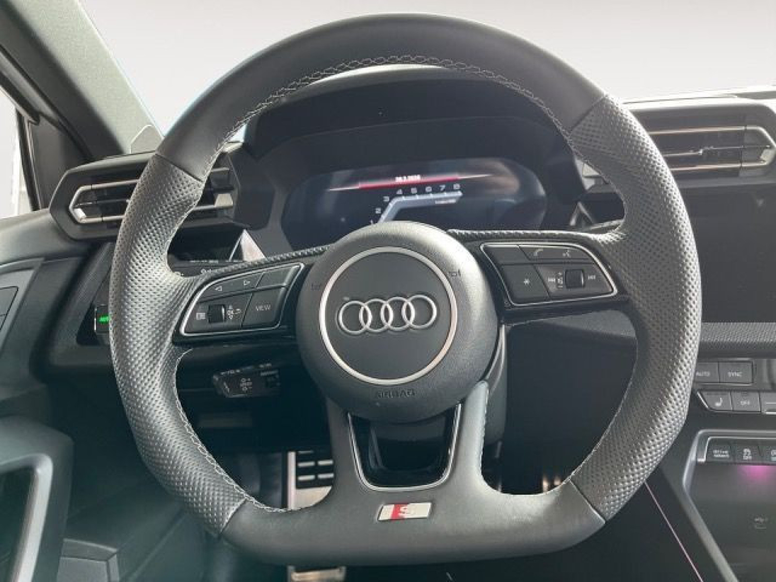 Fahrzeugbild_13