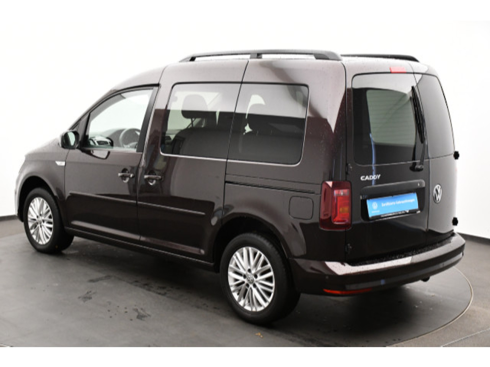 diagonalansicht-hinten-aussen