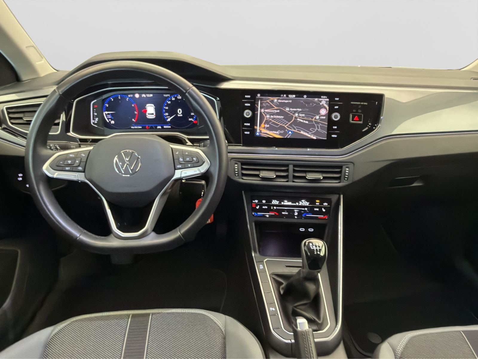 Volkswagen - Polo_21