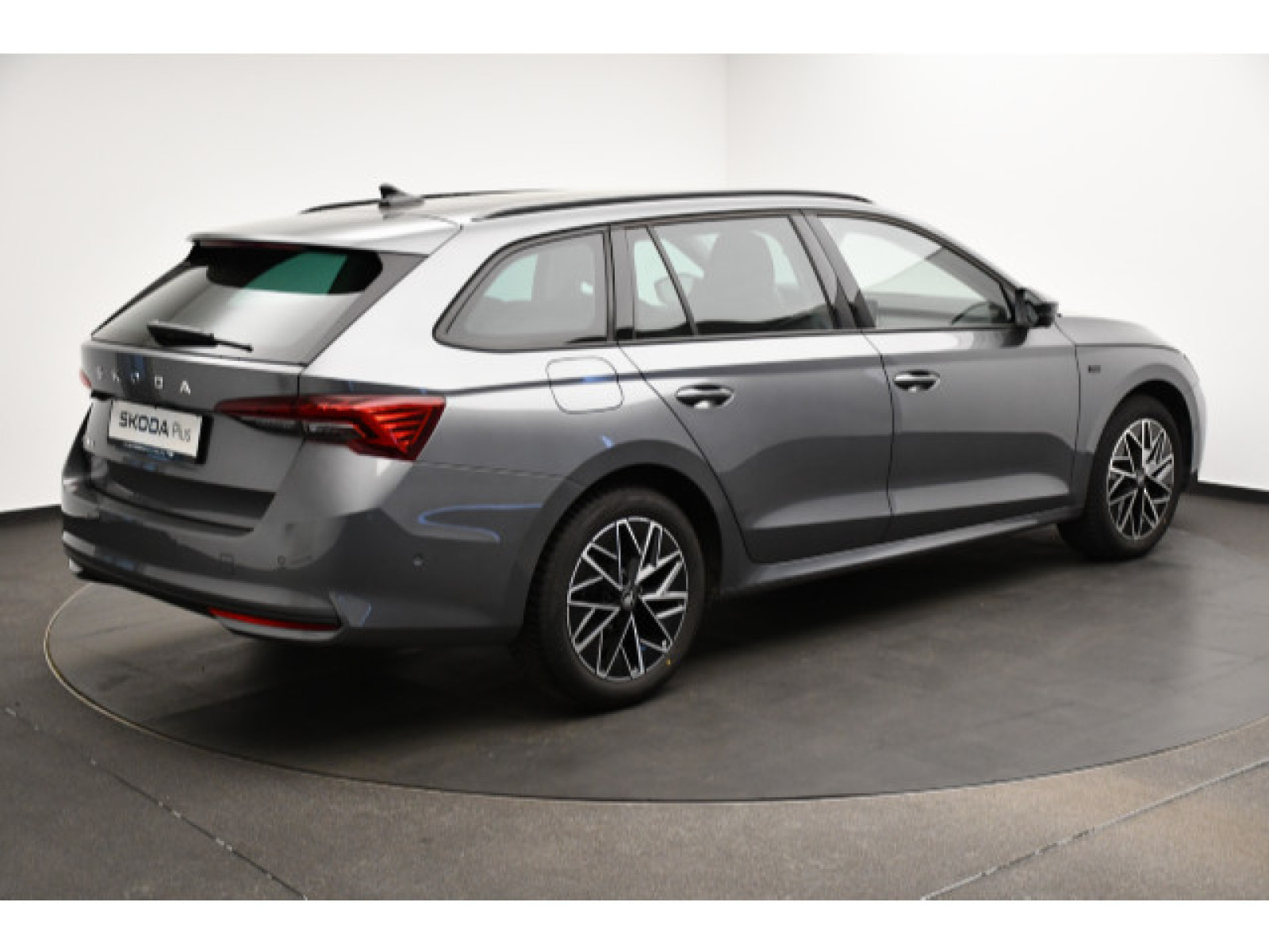 diagonalansicht-hinten-aussen