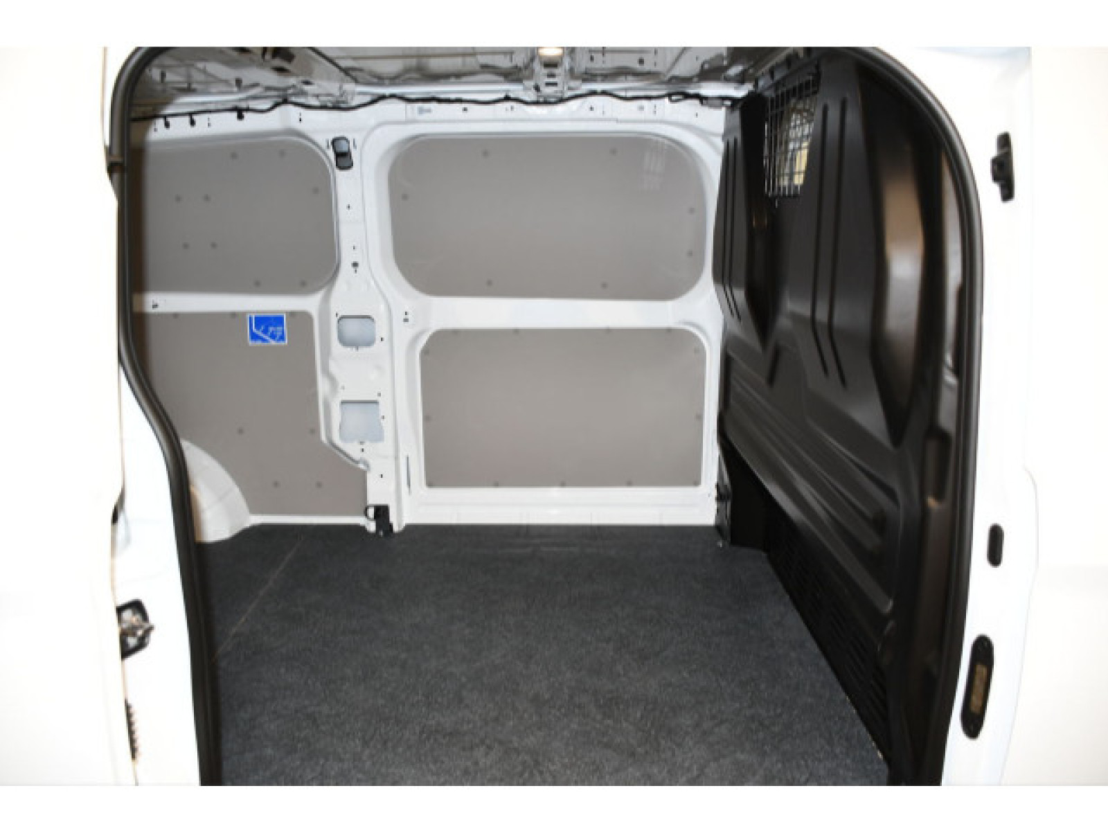 Volkswagen - New Transporter_10