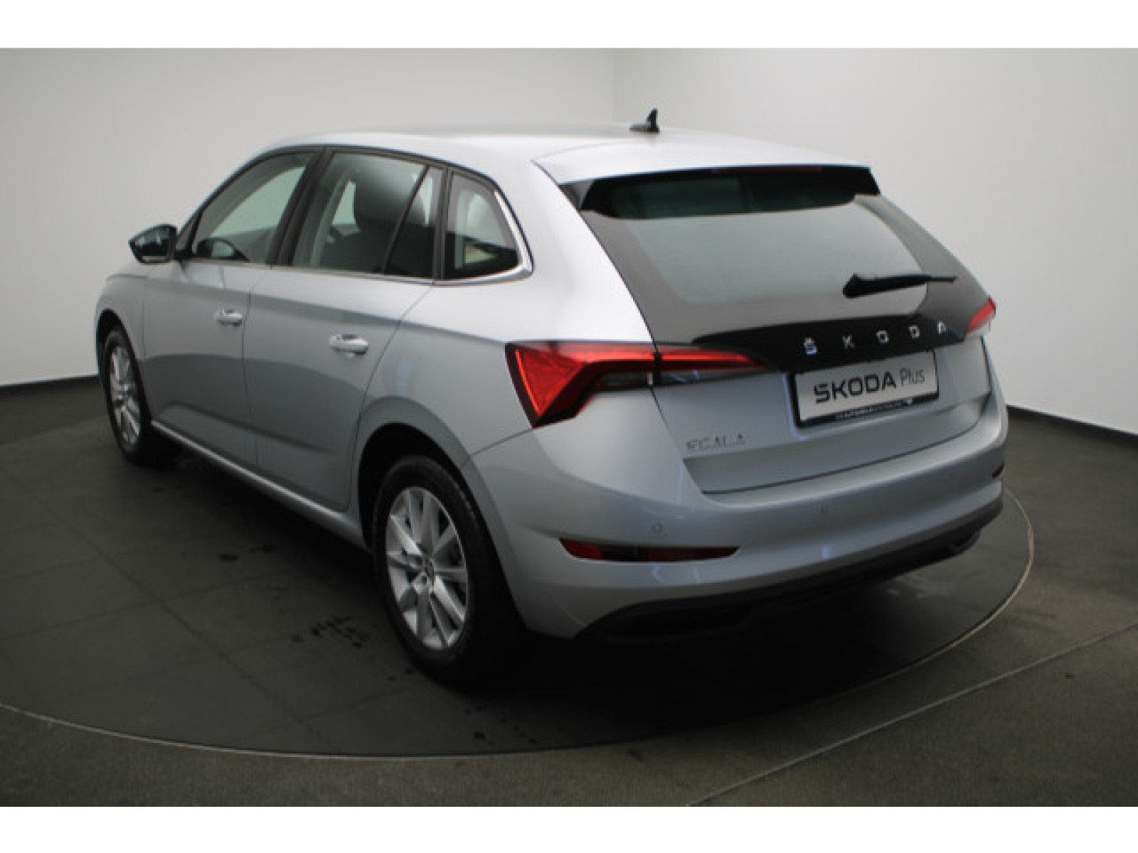 diagonalansicht-hinten-aussen