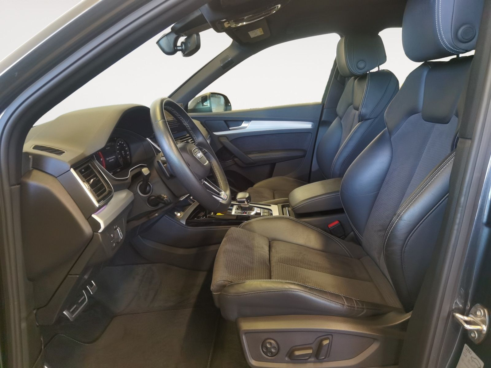 Audi - SQ5 Sportback_10