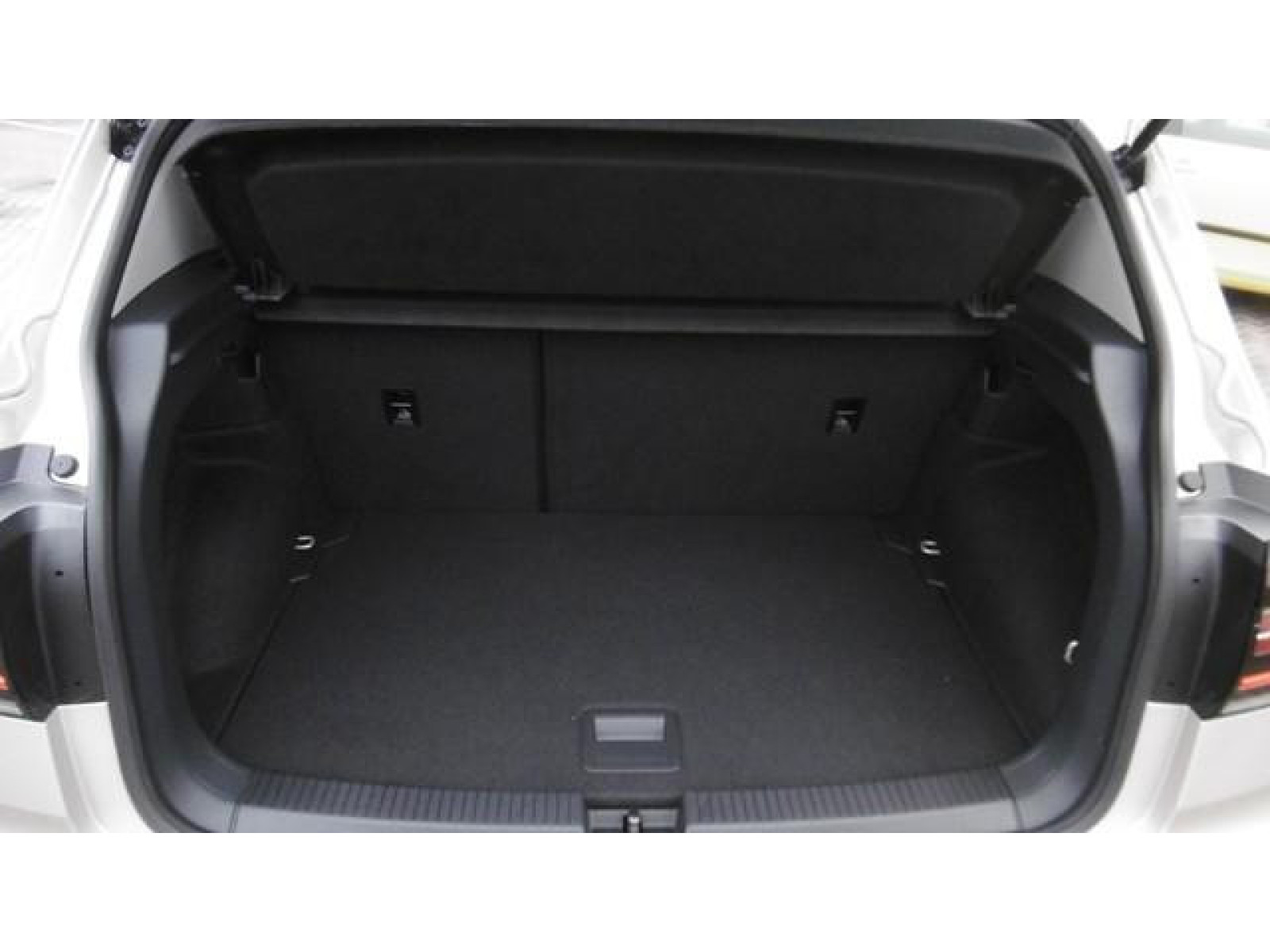 Volkswagen - T-Cross_15
