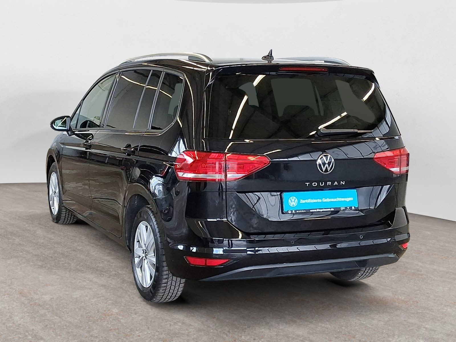 diagonalansicht-hinten-aussen diagonalansicht-hinten-aussen