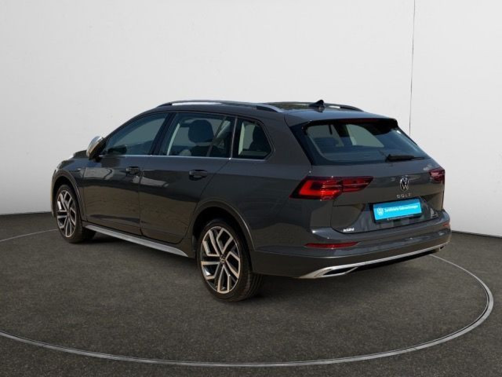 Volkswagen - Golf Variant_3