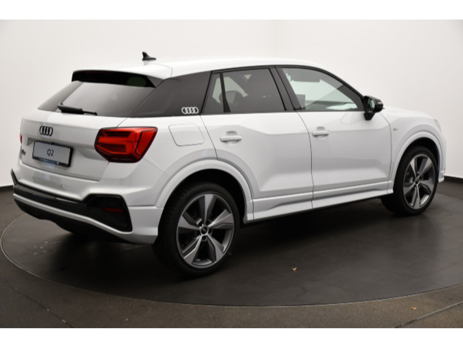 diagonalansicht-hinten-aussen