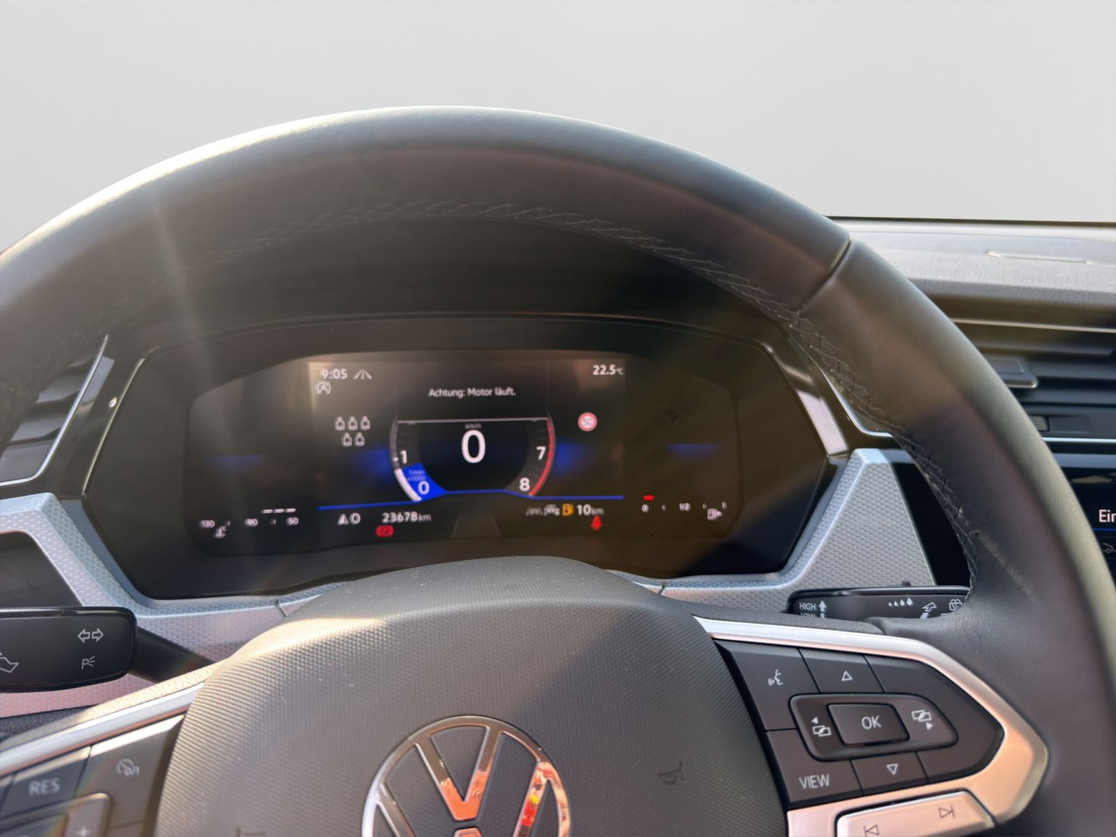 Volkswagen - Touran_16