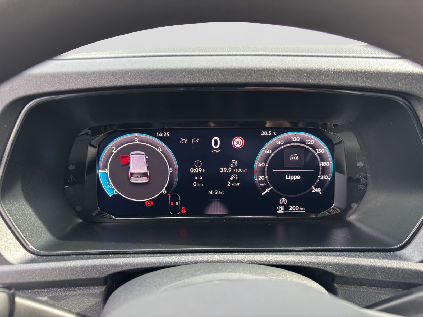 Volkswagen - Caddy Maxi_12