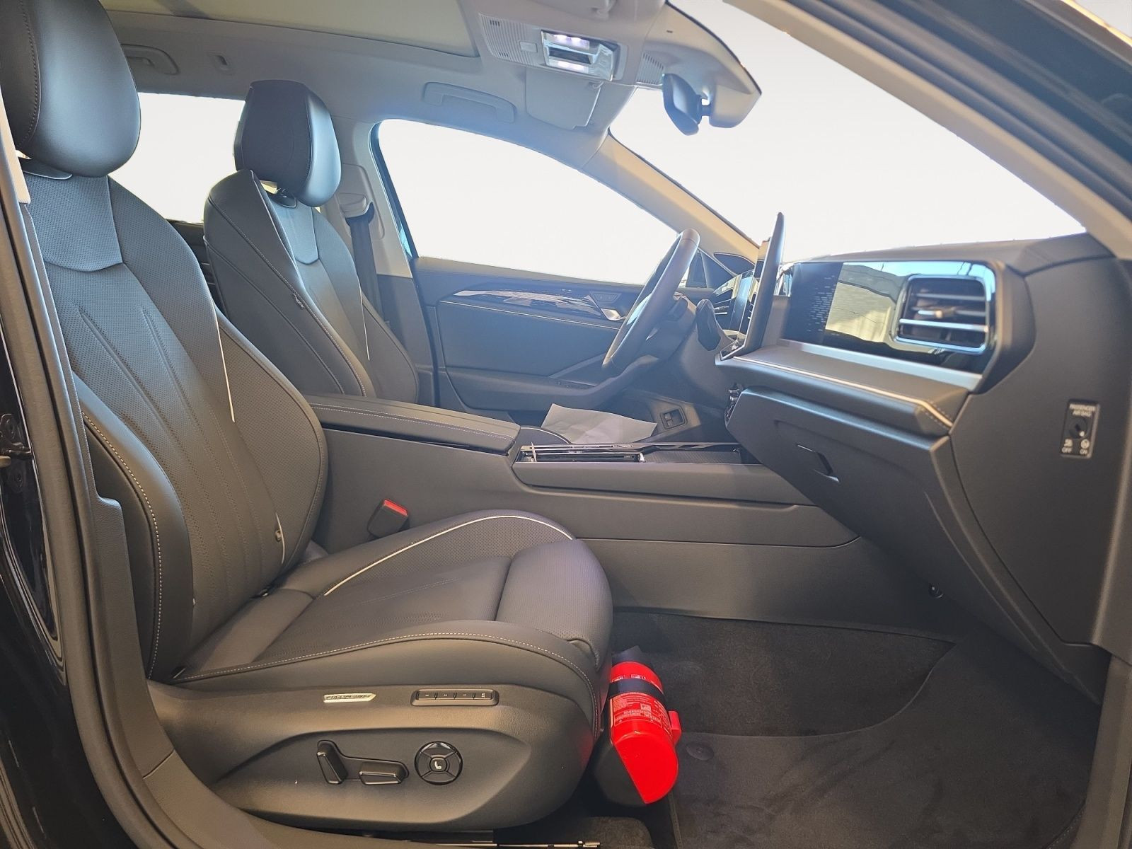 Volkswagen - Passat_16