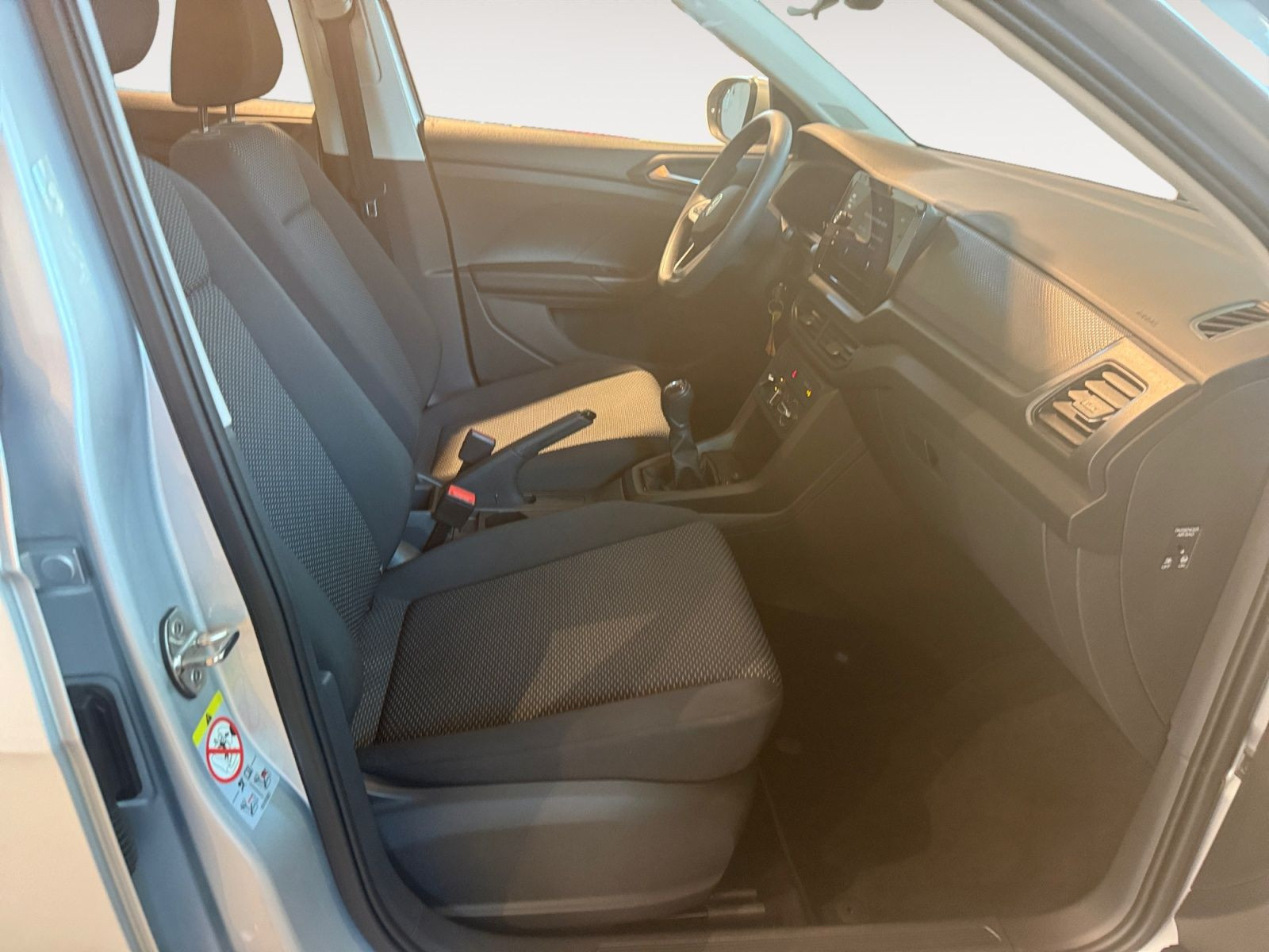 Volkswagen - T-Cross_16