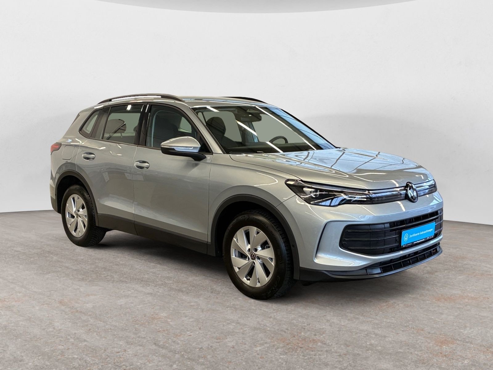 Volkswagen - Tiguan_8