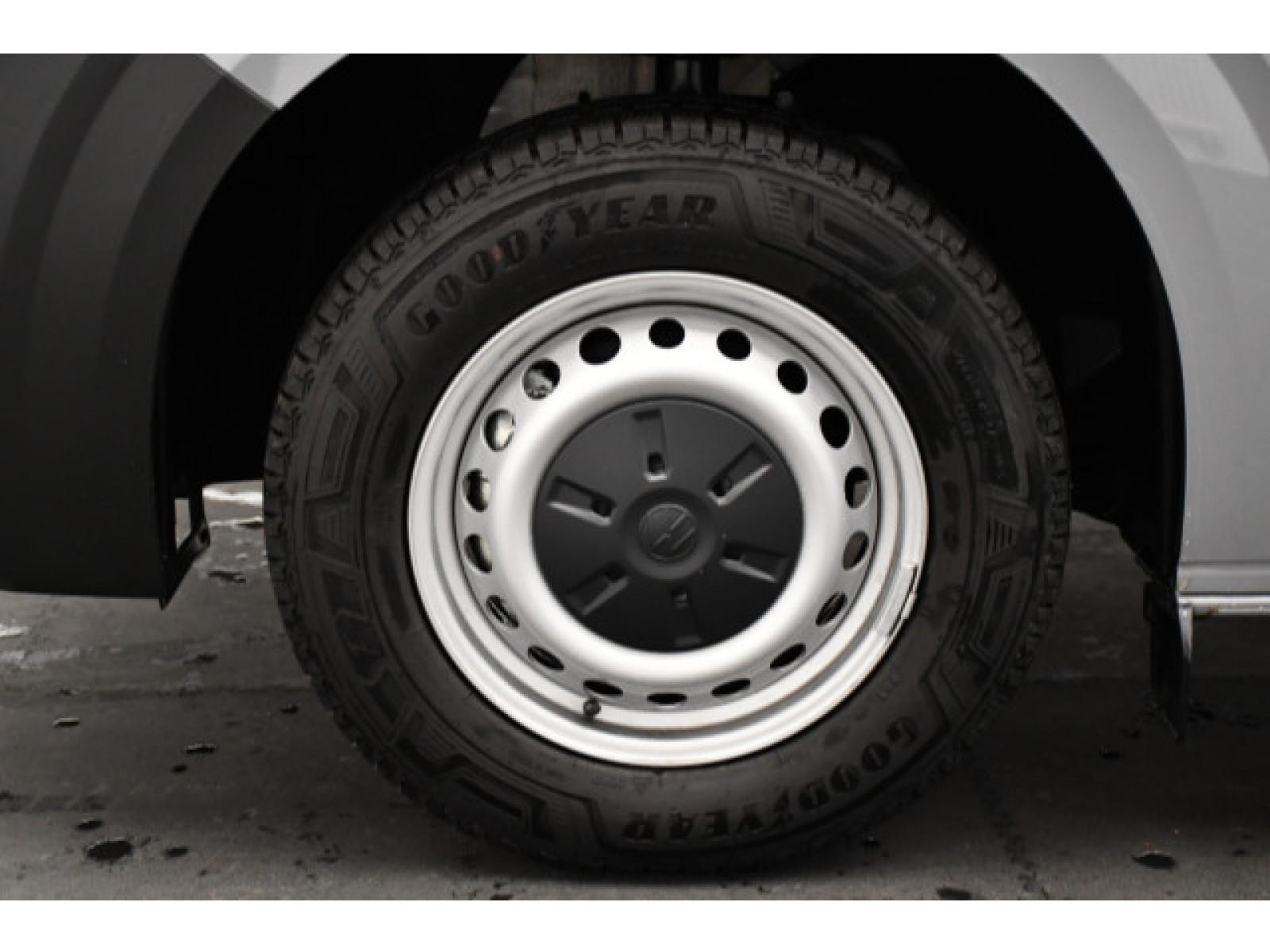 Volkswagen - New Transporter_16