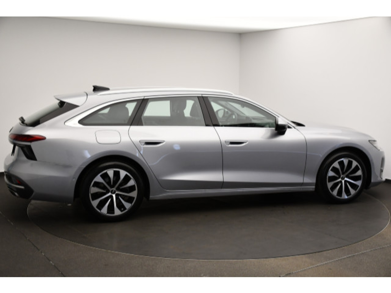 Audi - A6 Avant_18