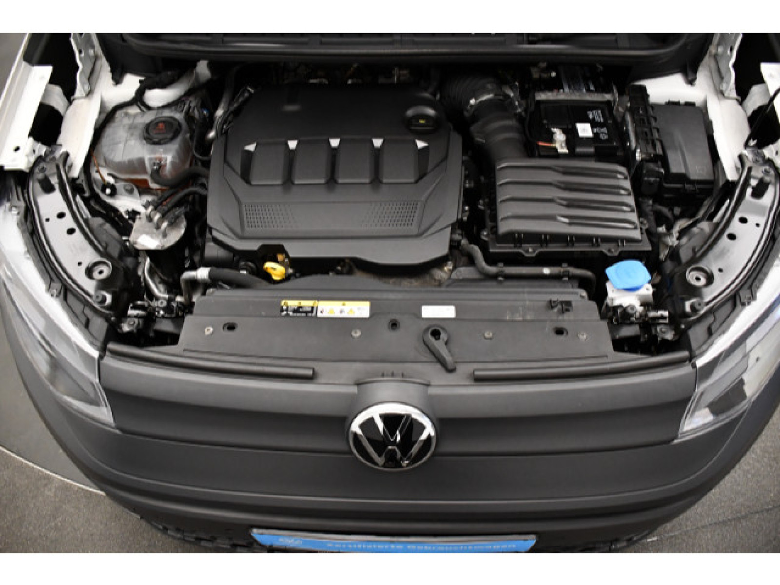 Volkswagen - Caddy_11