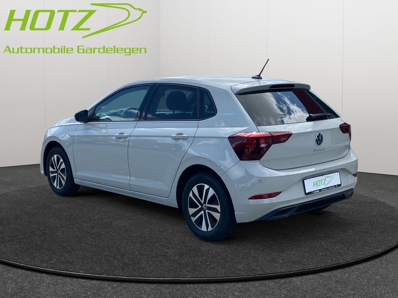 Volkswagen - Polo_4