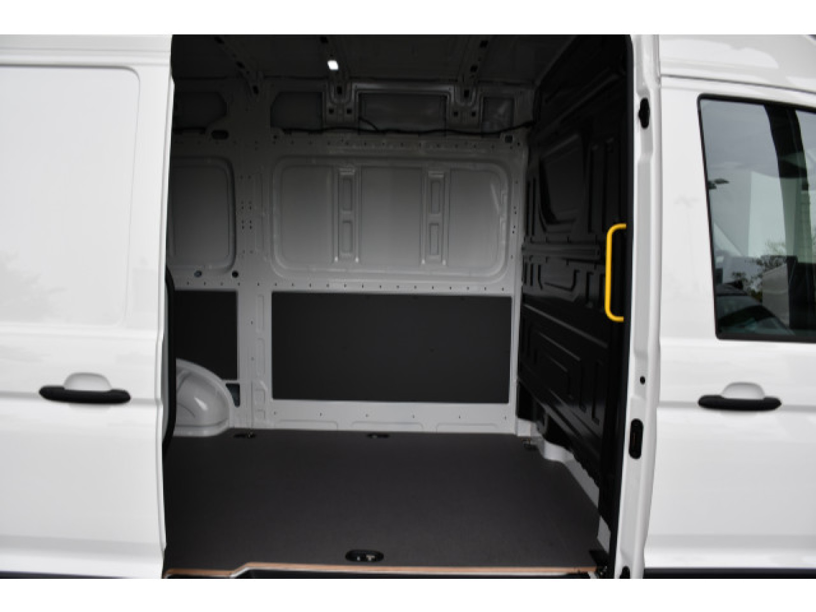 Volkswagen - Crafter_10