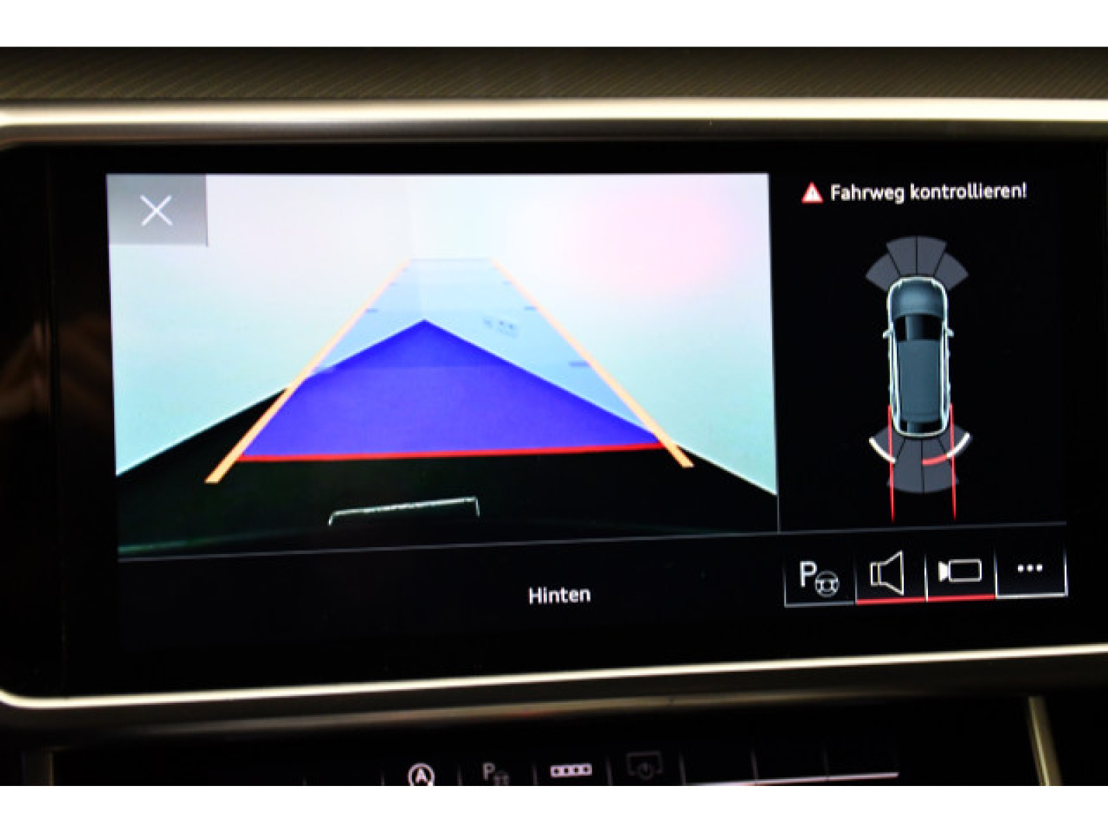 Audi - A6 Avant_8