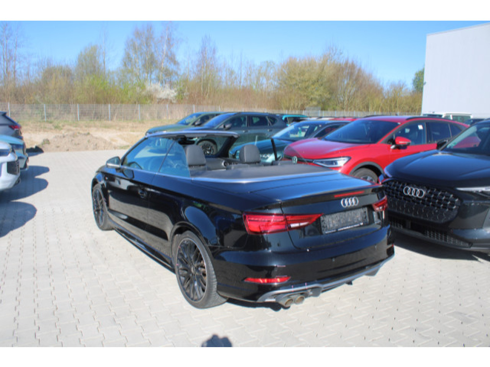 diagonalansicht-hinten-aussen